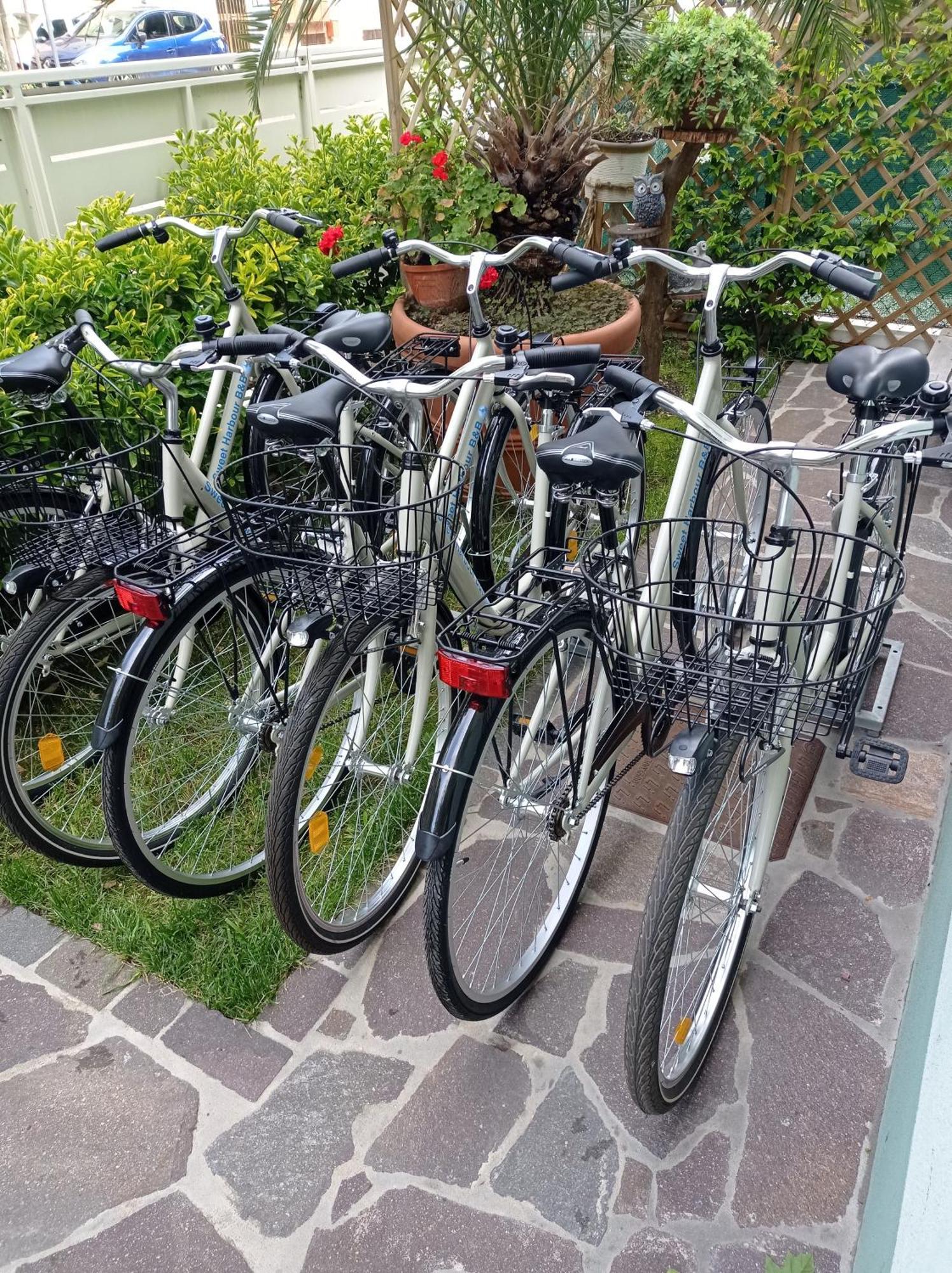 Sweet Harbour B&B Pesaro Buitenkant foto